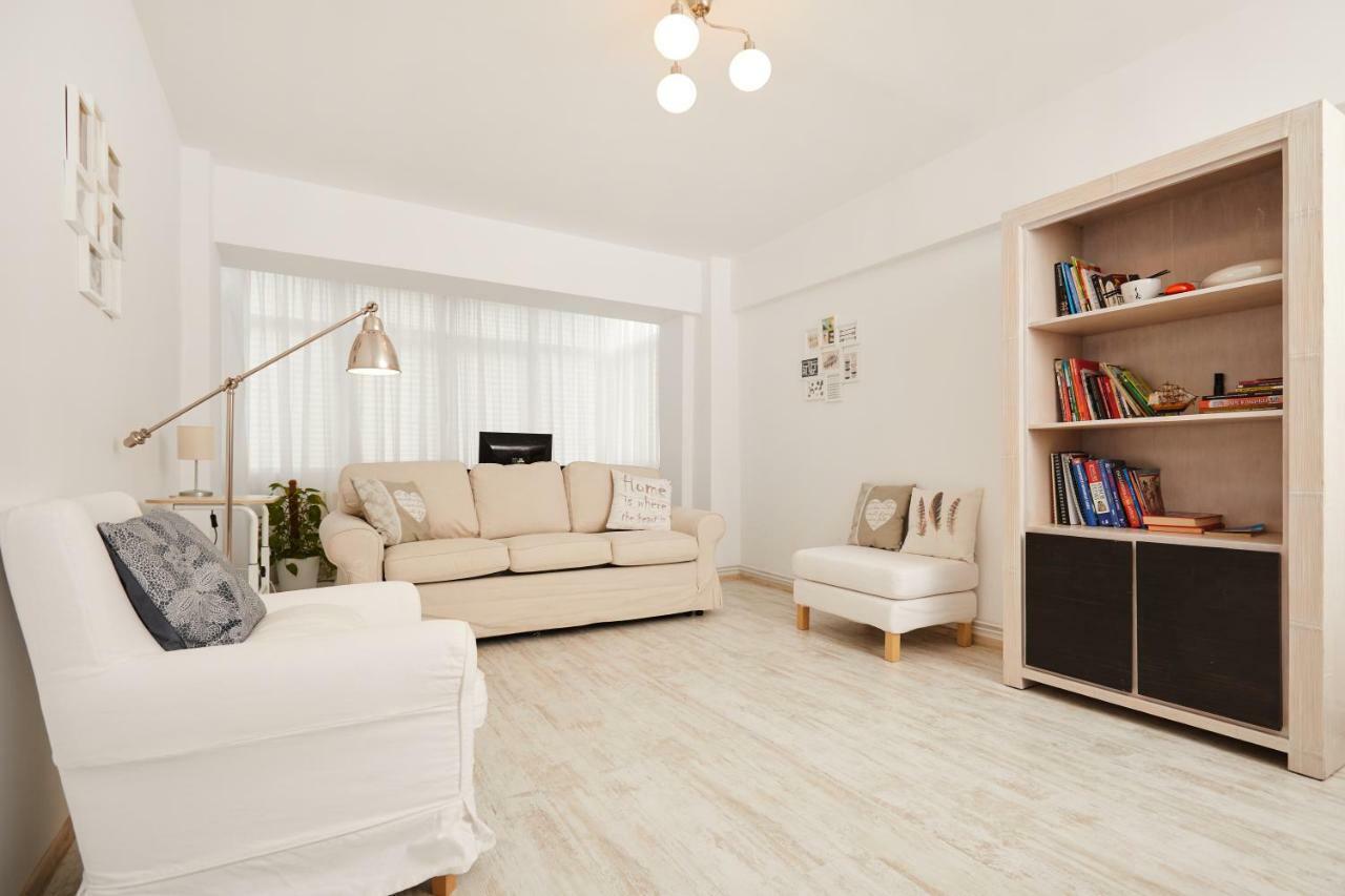 2 Bedroom Cozy Apartment Sinaia Esterno foto